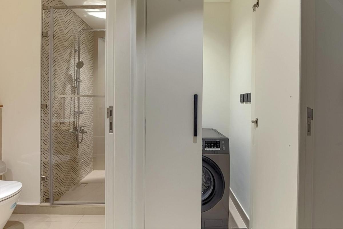 Cozy 1 Bdr With Pool And Access Apartment