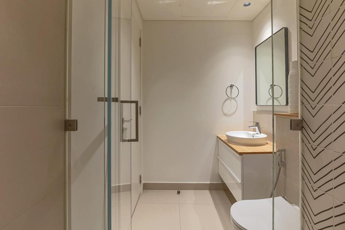 Cozy 1 Bdr With Pool And Access Dubai