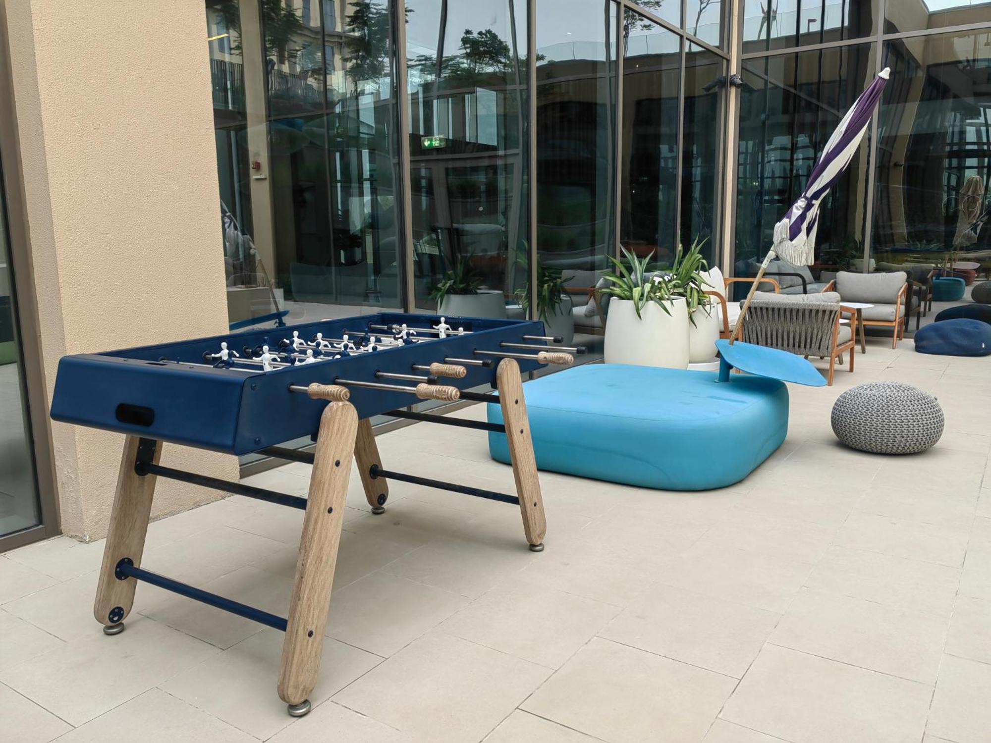 Apartment Cozy 1 Bdr With Pool And Access Dubai