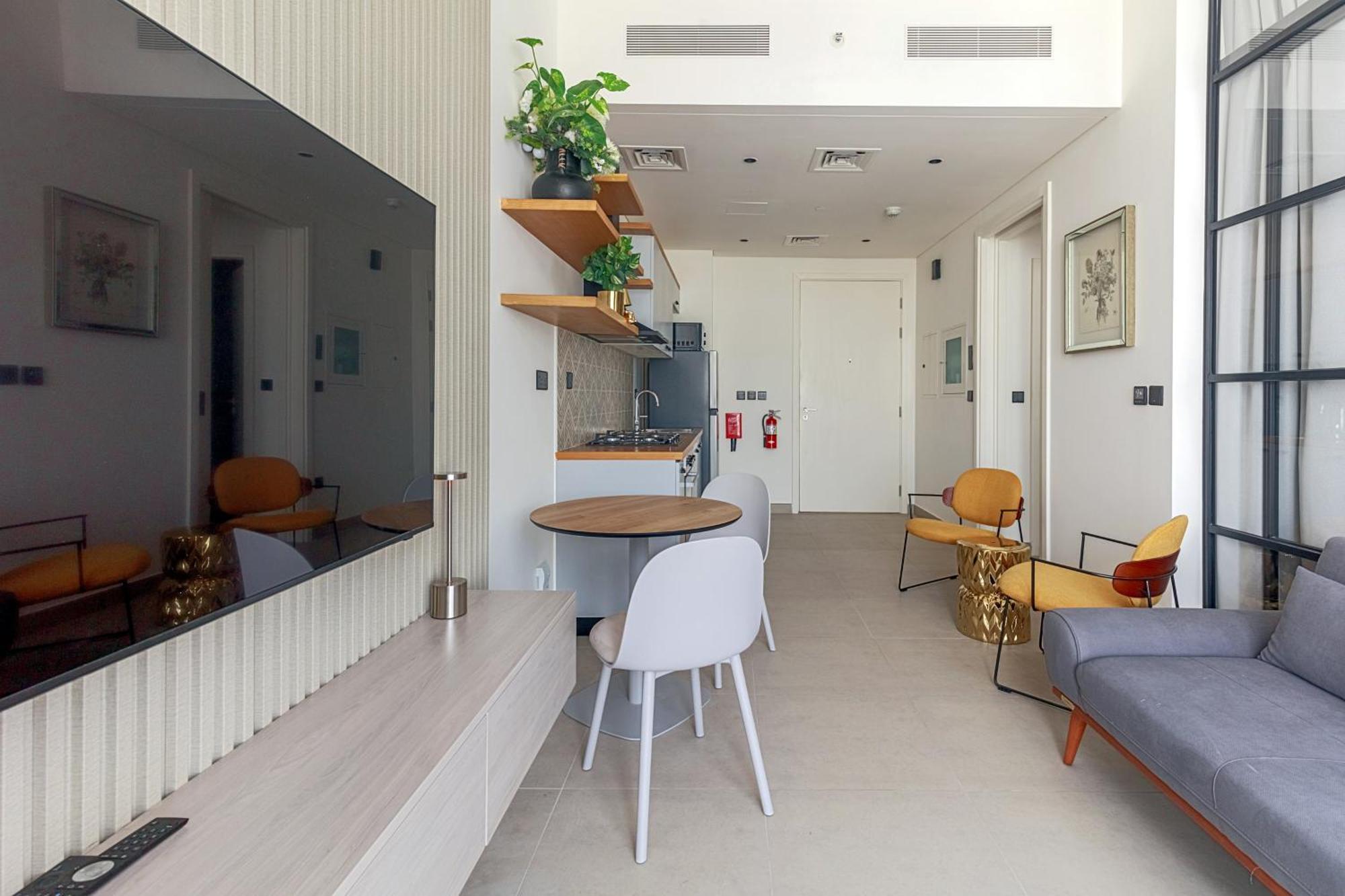 Cozy 1 Bdr With Pool And Access Apartment